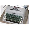 Image 2 : COMMODORE TYPEWRITER