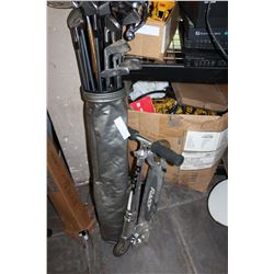 VINTAGE BAG OF GOLF CLUBS AND RAZOR SCOOTER