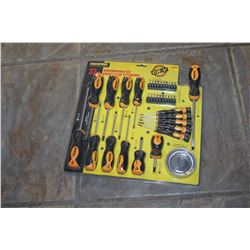 SHOPRO SCREWDRIVER SET