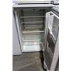 Image 2 : WHITE KENMORE BAR FRIDGE