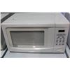 Image 1 : WHITE KENMORE MICROWAVE