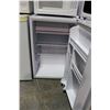 Image 2 : WHITE KENMORE BAR FRIDGE