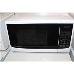 WHITE DANBY MICROWAVE