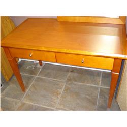 MODERN MAPLE 1 DRAWER DESK