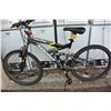 Image 1 : GREY MAGNA BIKE