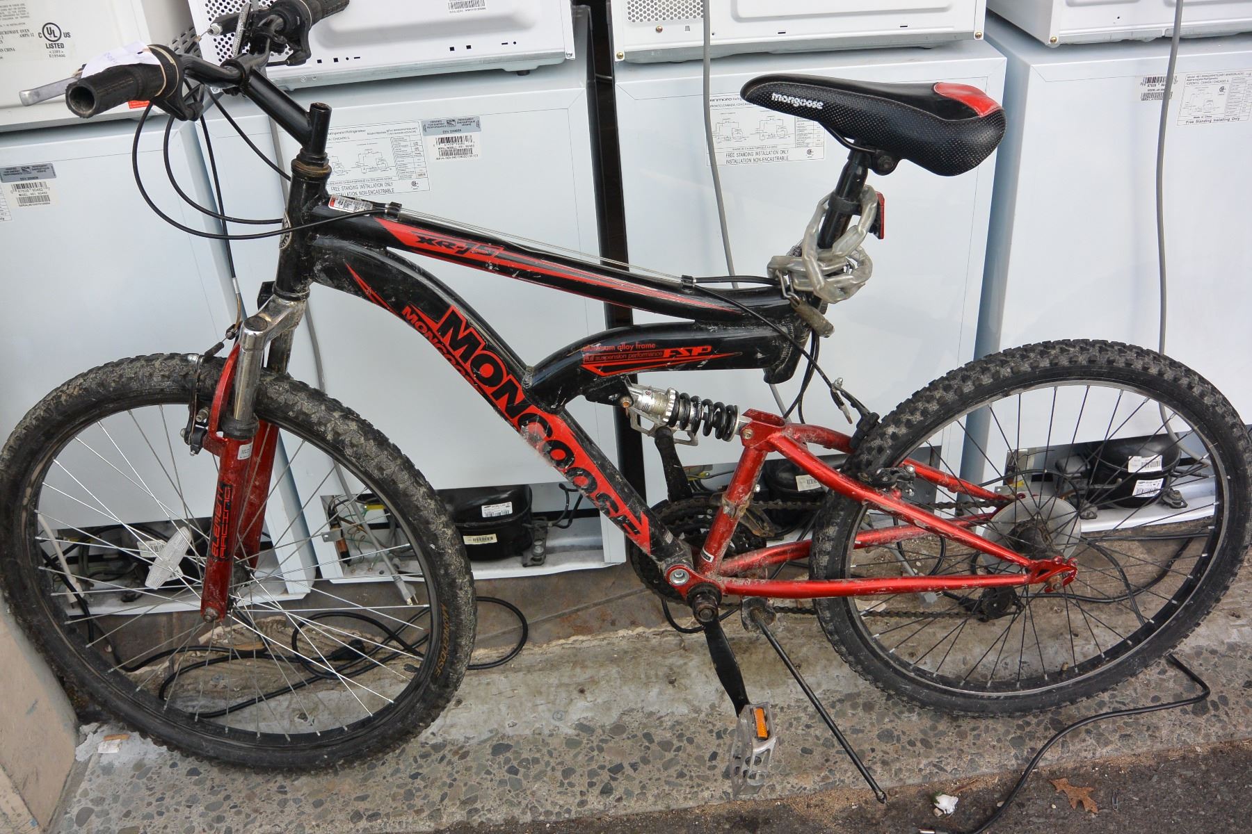 black mongoose bike
