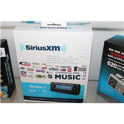 NEW OVERSTOCK SIRIUS SATELLITE RADIO STRATUS 7 SATELLITE RADIO AND VEHICLE KIT WITH FM DIRECT ADAPTE