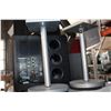 Image 2 : PARADIGN SURROUND SOUND SPEAKER SET AND STANDS