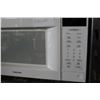 Image 2 : WHITE SAMSUNG MICROWAVE