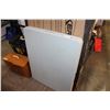 Image 1 : WHITE FOLDING MARKET TABLE
