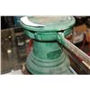 Image 2 : GREEN METAL VINTAGE SCALE