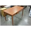 Image 2 : FUSION WOODWORKS INC 1 DRAWER DESK