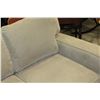 Image 3 : BETTER BY DESIGN LOVESEAT