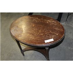 OVAL ENDTABLE