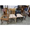 Image 1 : 4 ASSORTED VINTAGE DINING CHAIRS