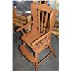 Image 3 : OAK HIGHCHAIR