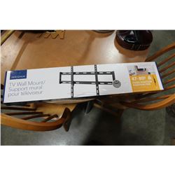 NEW OVERSTOCK INSIGNIA 47 TO 80 INCH FIXED POSITION TV WALL MOUNT