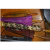 Image 1 : LOT OF PARASOLS