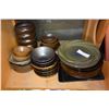 Image 1 : LARGE LOT OF POTTERY BOWLS AND PLATES