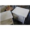 Image 2 : PAIR OF OAK 1 DOOR NIGHTSTANDS