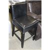 Image 2 : NEW LEATHER BAR STOOL