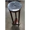 Image 1 : ROUND STONE TOP MAHOGANY FINISH PLANTER STAND