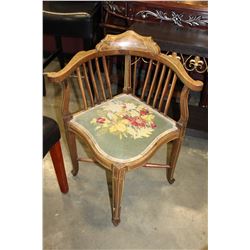 VINTAGE CROSS STICH SEAT CORNER CHAIR