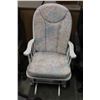 Image 2 : WHITE GLIDER ROCKING CHAIR