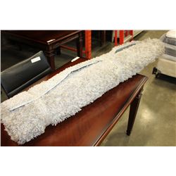 5X7 SHAG CARPET