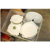 Image 1 : CORNING WARE BAKE WARE SET