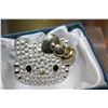 Image 2 : VINTAGE RHINESTONES DOUBLE RING AND NECKLACE