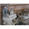 Image 2 : FIGURE ETCHED GLASS VASE AND LIDDED CHINA TUREEN