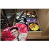 Image 1 : TRAY OF ELVIS COLLECTIBLES