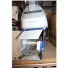 Image 2 : STAINLESS STEEL FISH POACHER AND FOOD PROCESSOR