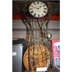 WIRE CLOCK AND WOOD PLATE