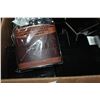 Image 2 : BOX OF NEW FLASKS