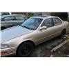 Image 3 : 1993 TOYOTA CAMRY 4 DOOR AUTOMATIC WITH 175OOOKM WITH REGISTRATION KEY AND CAR PROOF