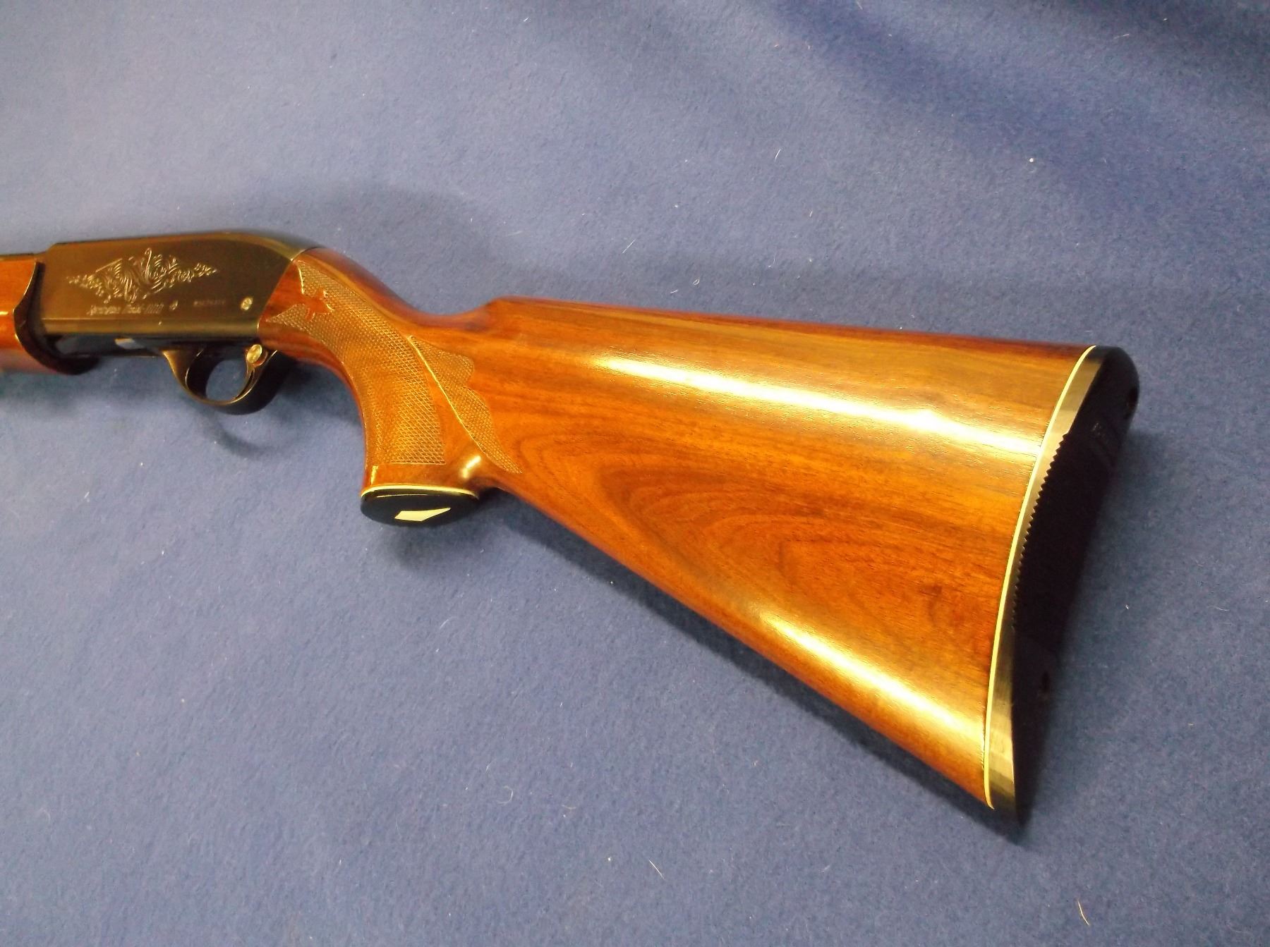 Remington 1100 Shotgun 12 GA Full Choke28" Barrel 2.75" Auto