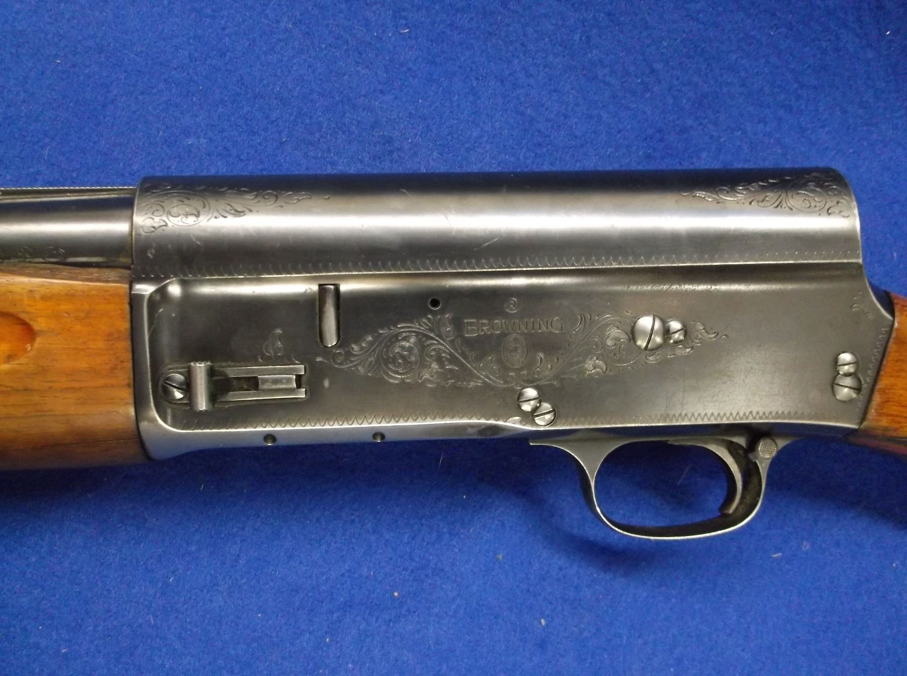 Belgium Made Browning A5 Shotgun- 12 GA- 2.75"- 28" Barrel- Auto