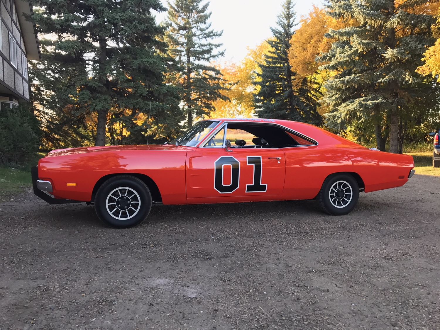 1969 GENERAL LEE DODGE CHARGER 440 RT - EG Auctions