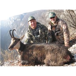 Carpathian or Balkan CHAMOIS HUNT in SERBIA for 2 Hunters