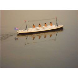 Ready to run Remote Control RMS Titanic 32'' with lights