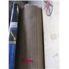 Image 1 : 9 Foot x 7 Foot Shag Carpet