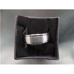 Man's Titanium Band Ring