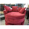 Image 1 : New Red Cuddler Chair