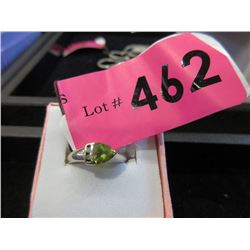 14KT White Gold Peridot Diamond Ring - Size 4.5