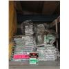 Image 1 : 8 Bags of New Assorted Size Staples