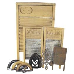 Iron trivets (2), handles for irons (...