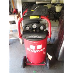 Snap-On 125 psi Air Compressor