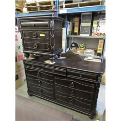 New Large 9 Drawer Dresser & Bedside Table